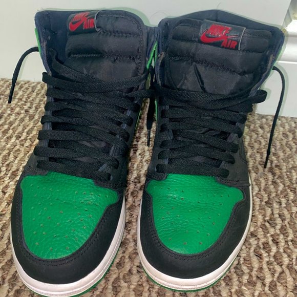 Pine Green Jordan 1's Highs - Picture 4 of 5
